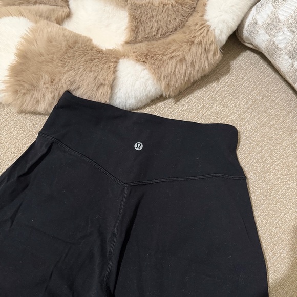 Lululemon Align Cropped Joggers - Picture 2 of 3